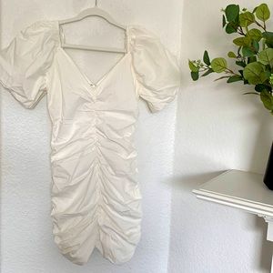 NWT HYFVE white body con dress with balloon sleeve